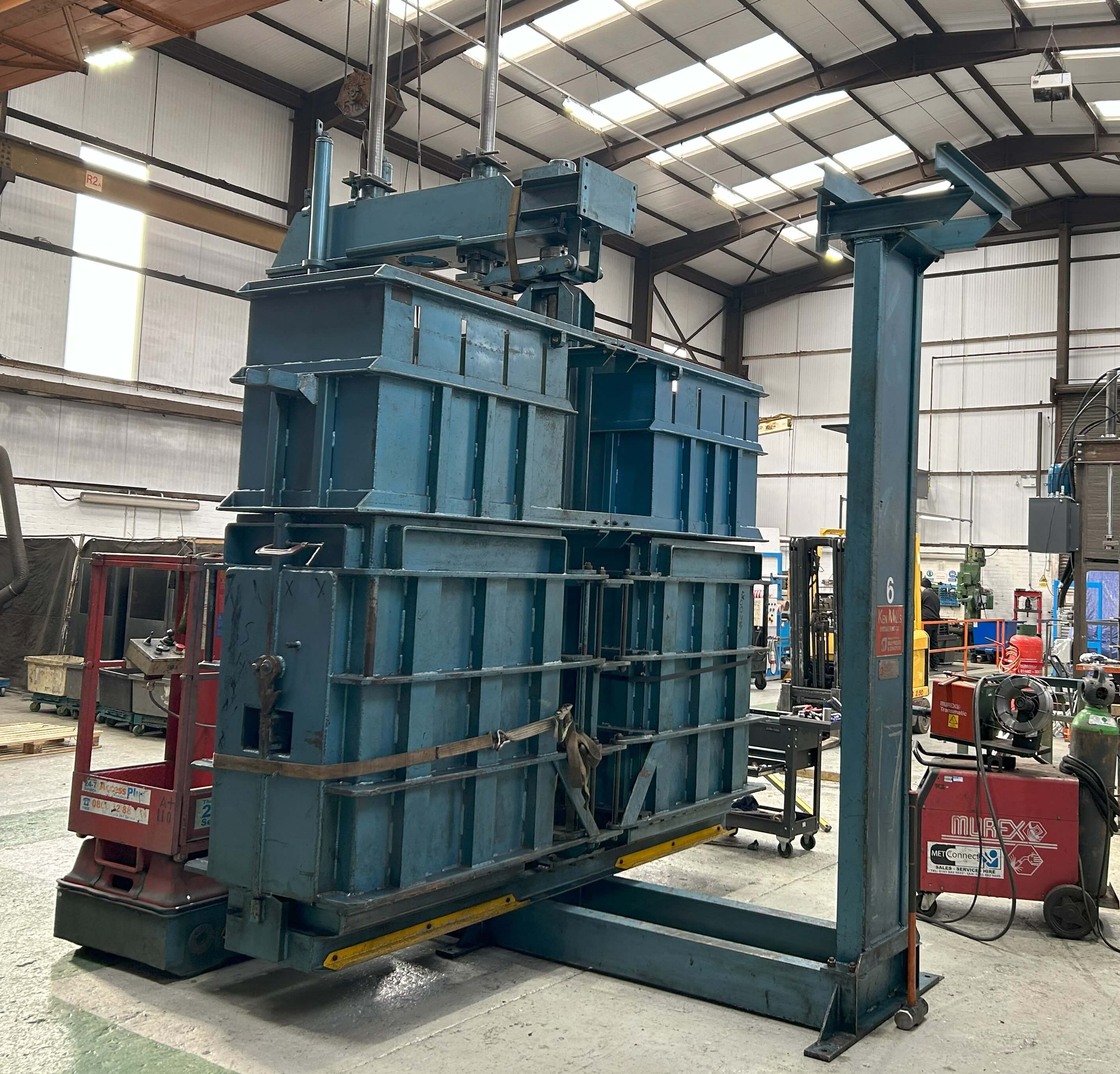 T60 Revolving Baler